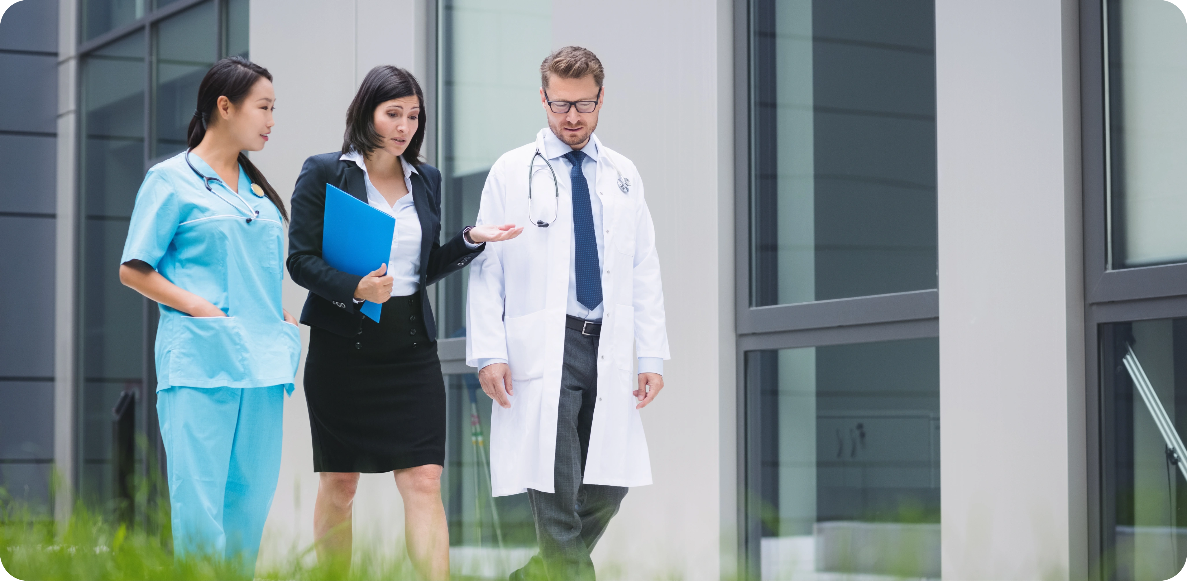 Image of the best migration consultant in Thodupuzha offering expert guidance in Canada PR, Australia visa, IELTS training, study abroad programs, skilled migration, and student visa processing. Authored by Intelligent Immigration